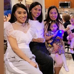 MOVING SALE‼️White ruffle top